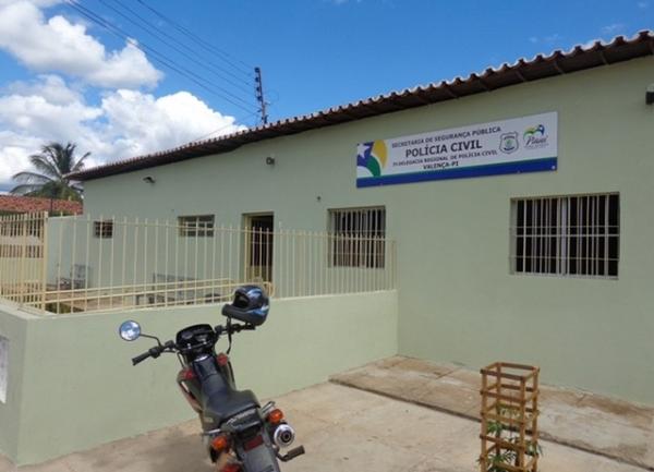 Segundo a PM, o homem foi encaminhado para a Delegacia Regional de Valença.(Imagem:Sérgio Alves/Portal V1)
