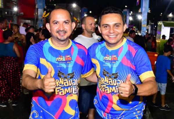 Vereadores marcam presen&ccedil;a no Carnaval da Fam&iacute;lia na Princesa do Sul(Imagem:Reprodu&ccedil;&atilde;o/Instagram)