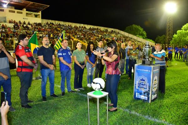 Poder Legislativo participa de abertura da Copa Floriano(Imagem:CMF)