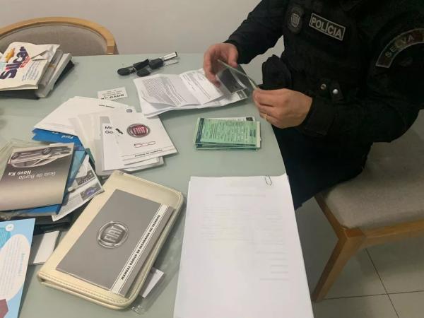 Polícia do Piauí prende suspeitos de falsificar documentos do Detran e aplicar quase R$ 1 bilhão em golpes.(Imagem:Divulgação/PCPI)
