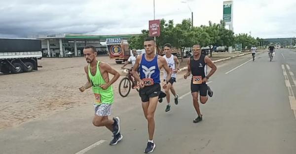 Prova de atletismo reúne competidores de 4 Estados brasileiros em Floriano.(Imagem:Secom)