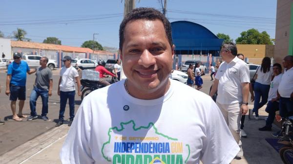 Prefeito Gleydson Resende agradece participação da comunidade nas comemorações do 7 de Setembro em Barão de Grajaú.(Imagem:FlorianoNews)