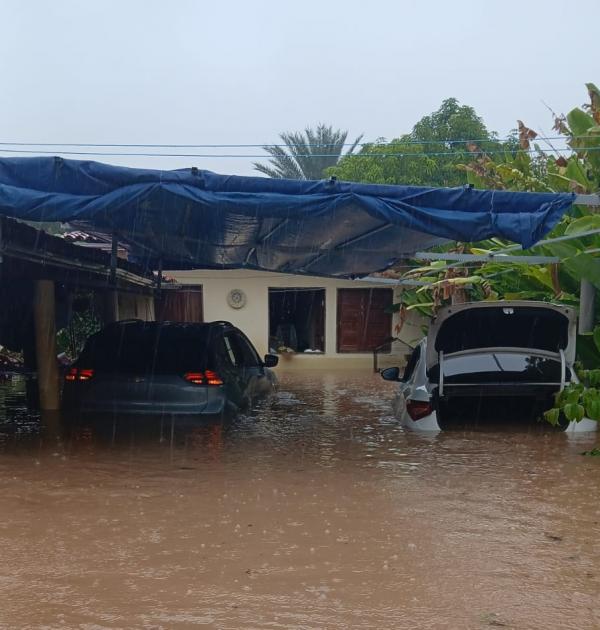 Forte chuva provoca alagamentos em bairros, Centro e zona rural de Floriano.(Imagem:Divulga&ccedil;&atilde;o)
