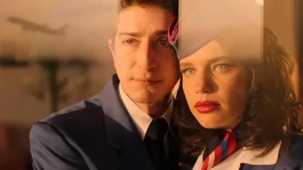 Johnny Massaro e Bruna Linzmeyer (Imagem:HBO Max)