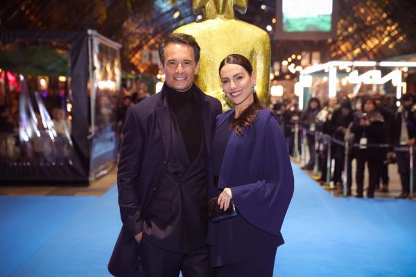 Rodrigo Santoro é homenageado no Festival de Gramado 2025.(Imagem:Brazil News)