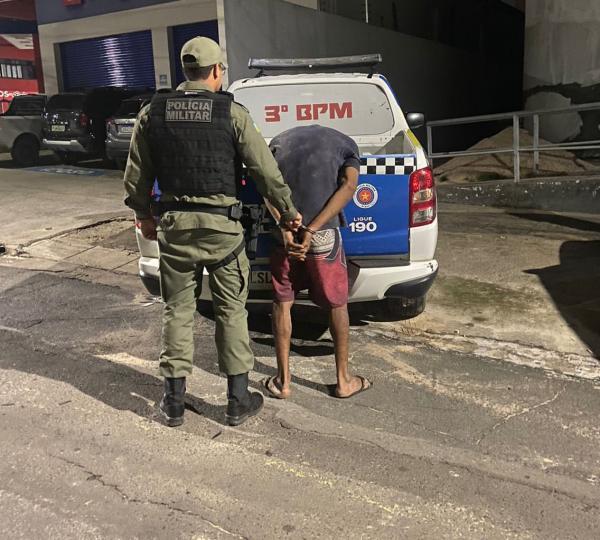 Polícia de Floriano prende suspeito de arrombamento em estabelecimento comercial.(Imagem:Divulgação/PM)