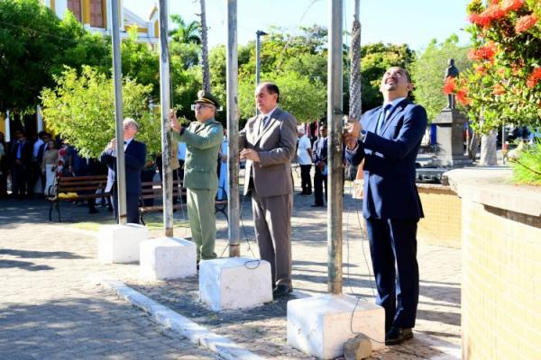 Momentos cívico, de ação de graças e de homenagens marcam o dia do aniversário de Floriano(Imagem:Secom)