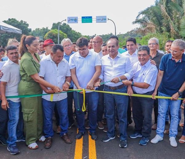 Rafael Fonteles inaugura estradas ligando os municípios de Luzilândia, Matias Olímpio e Campo Largo(Imagem:Divulgação)