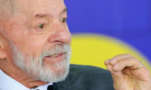 O presidente Luiz Inácio Lula da Silva, durante entrevista coletiva no Palácio do Planalto.(Imagem:Fabio Rodrigues-Pozzebom/ Agência Brasil)