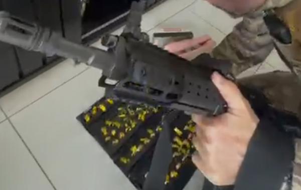 A Pol&iacute;cia Civil do Piau&iacute; (PC-PI) deflagrou, nesta quarta-feira (14), mais uma fase da opera&ccedil;&atilde;o Ouro Sujo, com foco no combate &agrave; recepta&ccedil;&atilde;o qualificada de joias e pe&ccedil;as de ouro em T(Imagem:Reprodu&ccedil;&atilde;o)