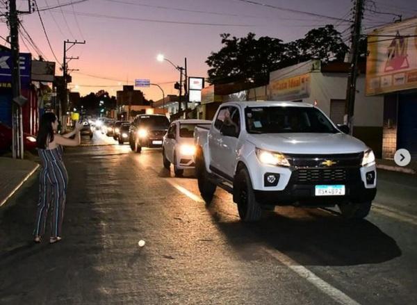 Alvorada festiva e hasteamento das bandeiras marcam abertura da Semana da Pátria em Floriano.(Imagem:Reprodução/Instagram)