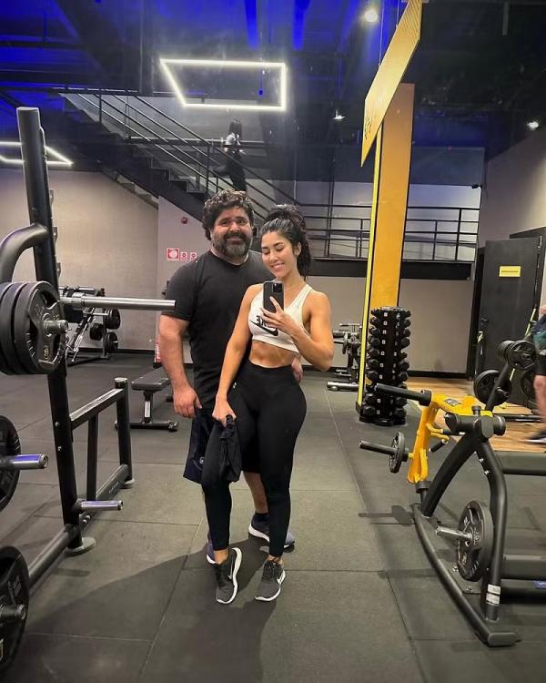 Fabiano Menotti e Gaby Menotti(Imagem:Reprodução/Instagram)
