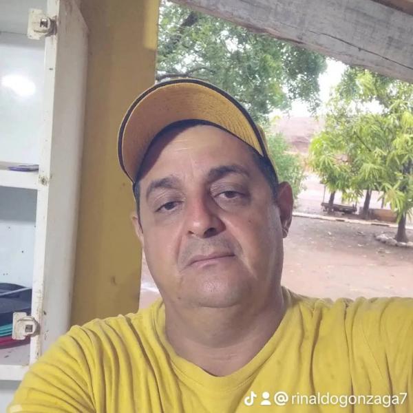 Rinaldo Gonzaga morre em acidente na BR-230, próximo ao terminal rodoviário de Floriano.(Imagem:Arquivo Pessoal)