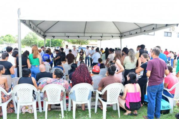  Prefeitura de Floriano recebe Castramóvel e amplia ações de proteção e bem-estar animal(Imagem:Secom)