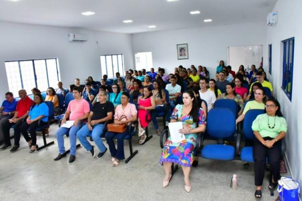 Educação de Floriano amplia o projeto 