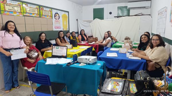 Forma&ccedil;&atilde;o do PPAIC re&uacute;ne educadores de 13 munic&iacute;pios na 10&ordf; GRE de Floriano.(Imagem:FlorianoNews)