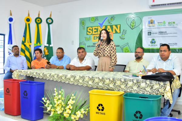 Vereadores acompanham premiação de projetos ambientais realizados em Floriano(Imagem:Reprodução)