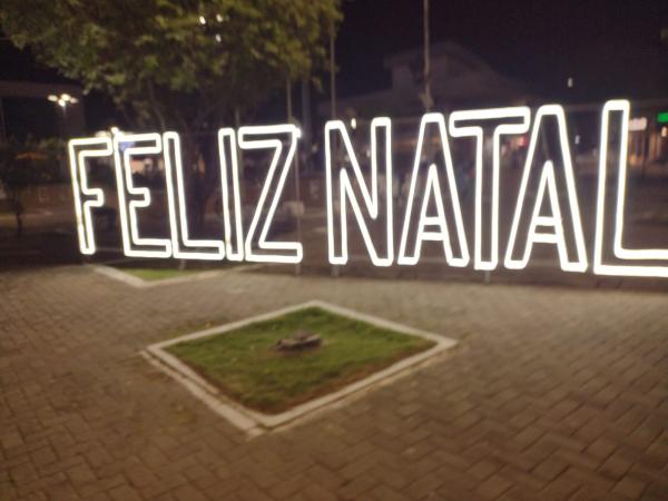 Realizado em Floriano, o lançamento oficial da decoração natalina(Imagem:FlorianoNews)