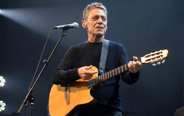 Cirurgia de Chico Buarque é bem sucedida e artista recebe alta neste final de semana(Imagem:Alexandre Durão)