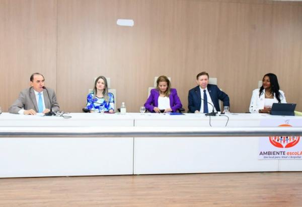 Prefeitura de Floriano participa do lançamento do projeto ?Ambiente EscoLar? do Tribunal de Justiça do Piauí(Imagem:Secom)