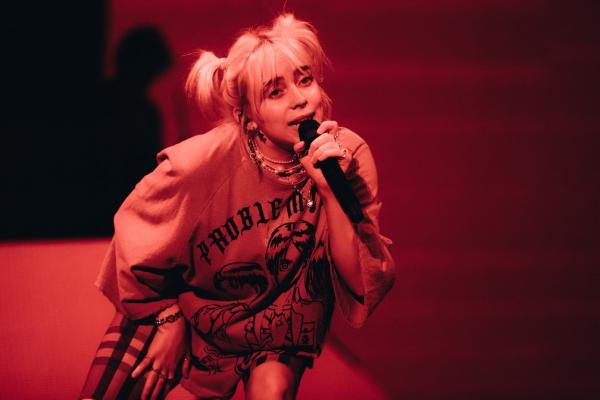 Billie Eilish será principal atração do festival de Glastonbury de 2022(Imagem:Reprodução)