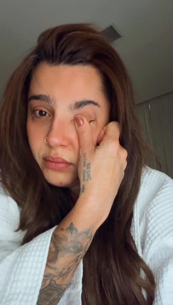 Lauana Prado vai às lágrimas ao falar sobre acidente de avião.(Imagem:Instagram)