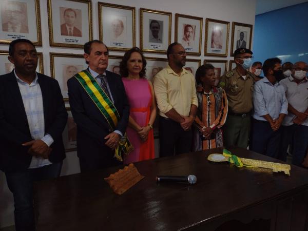  Prefeito Antônio Reis empossa novos secretários municipais(Imagem:FlorianoNews)