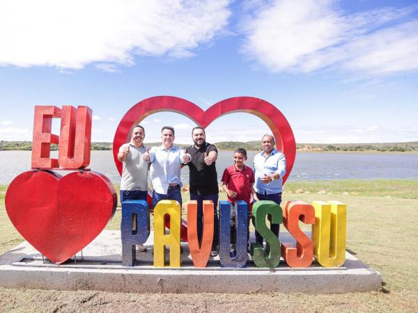 Ciro Nogueira inaugura obras e anuncia recursos em agenda nas cidades de Canto do Buriti e Pavussu.(Imagem:Ascom)