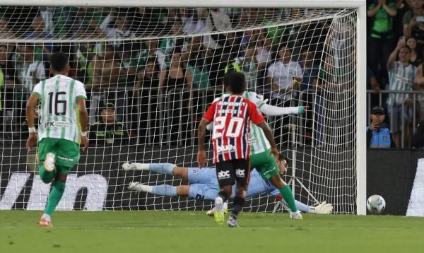 são paulo, atlético nacional, libertadores(Imagem:RUBENS CHIRI/SAOPAULOFC.NET/DIREITOS RESERVADOS)