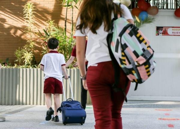 Dados preliminares do Censo da Educação Básica apontam queda nas matrículas na rede pública de ensino; números são anteriores à pandemia.(Imagem:Camila Lima/SVM)