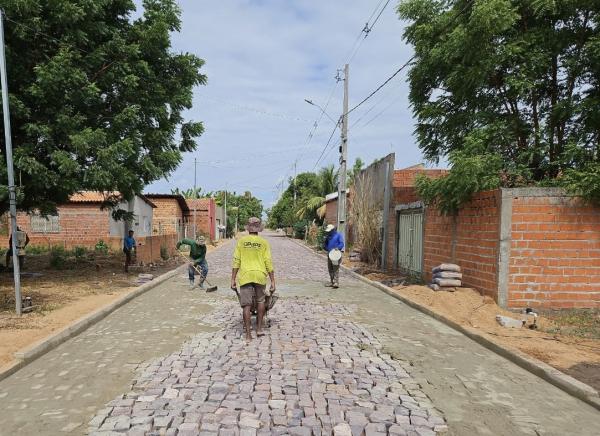 Programa estadual permite que a população escolha, de forma digital, obras e serviços prioritários para seus municípios.(Imagem:Ascom Seplan))