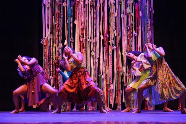 Espetáculo de dança ?Marias? anima a primeira noite do Quinta Dança no Sesc Cajuína.(Imagem:Divulgação)