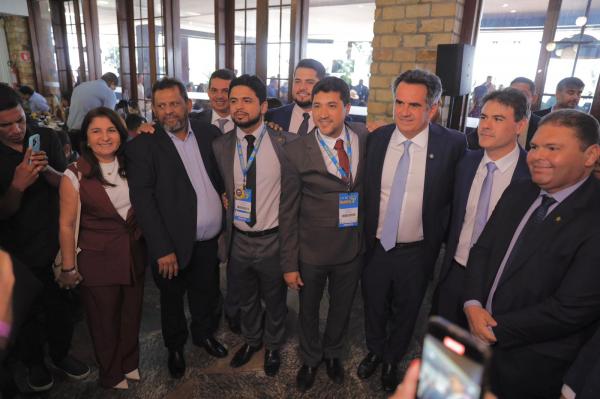 Ciro Nogueira reúne mais de 500 pessoas, sendo cerca de 150 prefeitos piauienses, em Brasília(Imagem:Ascom)