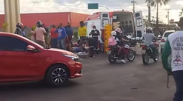 Motociclista tem pé amputado após grave acidente na Avenida Calisto Lobo, em Floriano.(Imagem:Reprodução/JC24Horas)