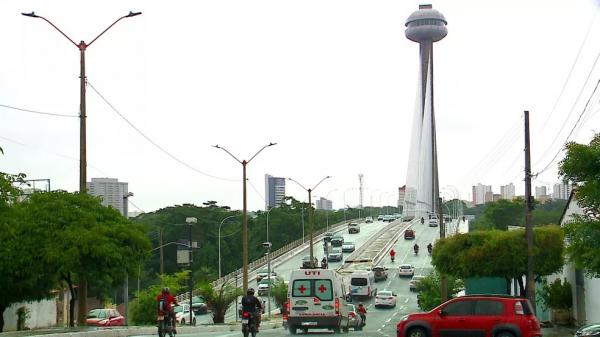 Ponte Estaiada durante chuva em Teresina.(Imagem:Reprodução/TV Clube)