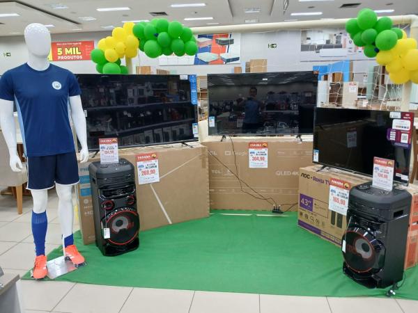 Armaz&eacute;m Para&iacute;ba anuncia grandes promo&ccedil;&otilde;es nos setores de m&oacute;veis e eletros em Floriano.(Imagem:FlorianoNews)