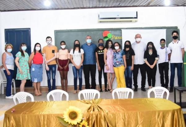 Alunos da Rede Municipal de Ensino de Floriano são premiados na OBMEP.(Imagem:Secom)