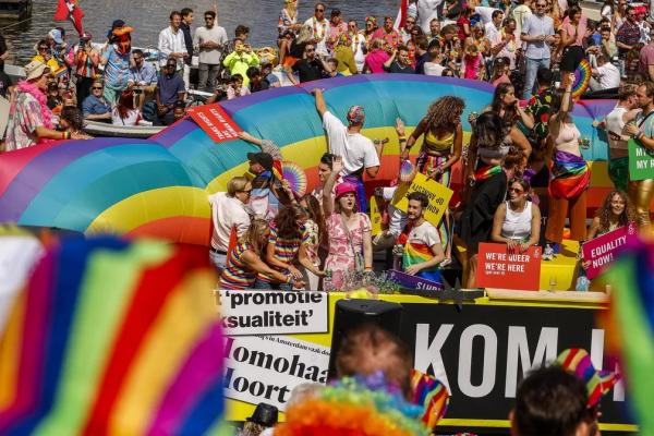Amsterdã recebe 25ª edição da parada do orgulho LGBTQIA+ após dois anos(Imagem:Reprodução)