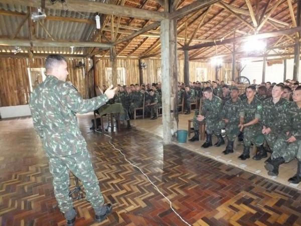 Capelão militar desenvolve o Programa de Valorização da Vida, dentro do Serviço de Assistência Religiosa do Exército.(Imagem:Divulgação)