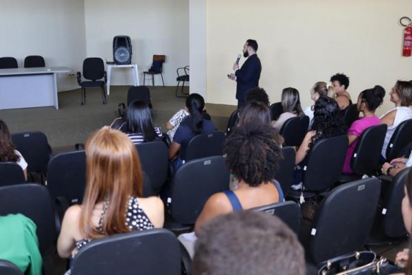 PMF realiza atendimentos e capacitação sobre Hanseníase em parceria com o Ministério da Saúde e Sesapi.(Imagem:Secom)