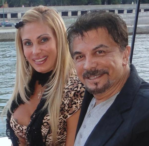  Ângela Bismarchi e o marido, Wagner de Carvalho.(Imagem:Arquivo pessoal )