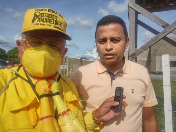 Repórter Amarelinho e o deputado estadual Francisco Costa(Imagem:FlorianoNews)