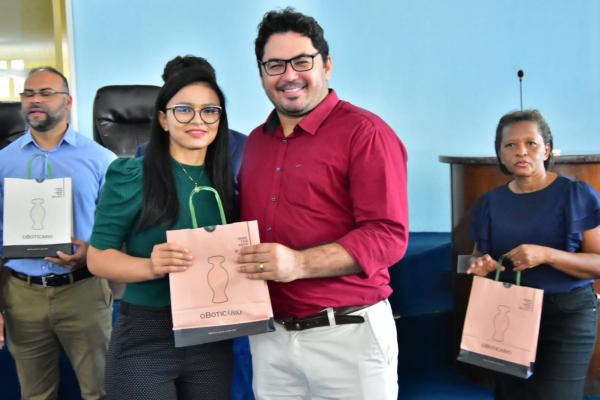 Câmara Municipal de Floriano oferece café da manhã em homenagem ao Dia da Mulher.(Imagem:CMF)