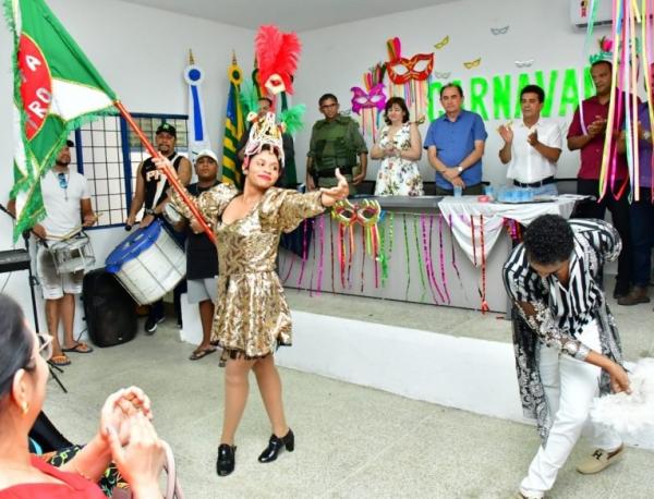  Carnaval: Prefeitura lança a programação da Folia de Momo em Floriano.(Imagem:Secom)