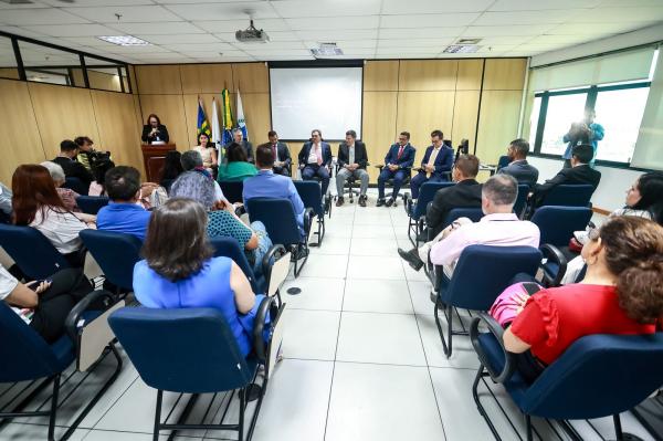 Futuro ministro do STJ Carlos Brandão é homenageado.(Imagem:Renato Andrade/Cidadeverde.com)