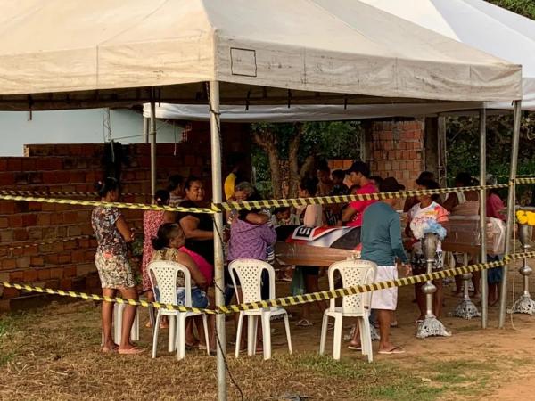 Corpos dos últimos piauienses mortos em tragédia em SP são velados sob forte comoção.(Imagem:Laura Moura/ g1 PI)