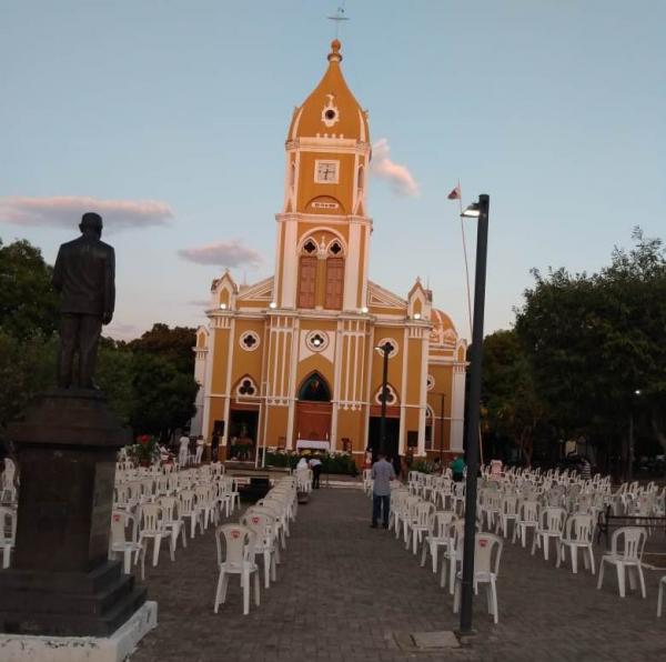 Matriz São Pedro de Alcântara(Imagem:FlorianoNews)