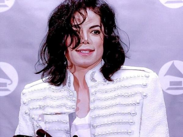 Michael Jackson completaria 64 anos(Imagem:Divulgação)