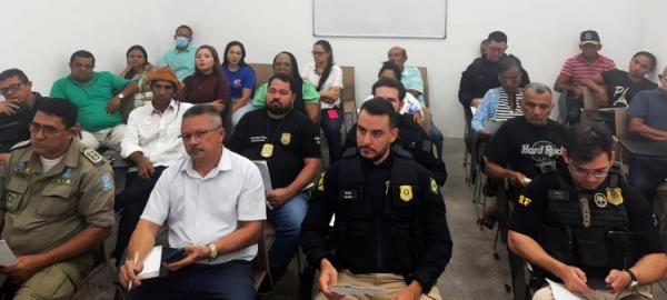 Vigilância Sanitária de Floriano alinha ações de fiscalização de animais nas ruas(Imagem:Secom)