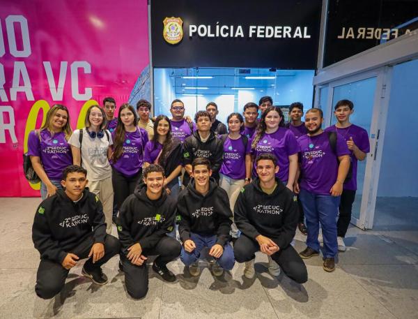 Ao todo, 130 estudantes e 26 professores da rede pública estadual foram contemplados com a viagem.(Imagem:Ascom Seduc)